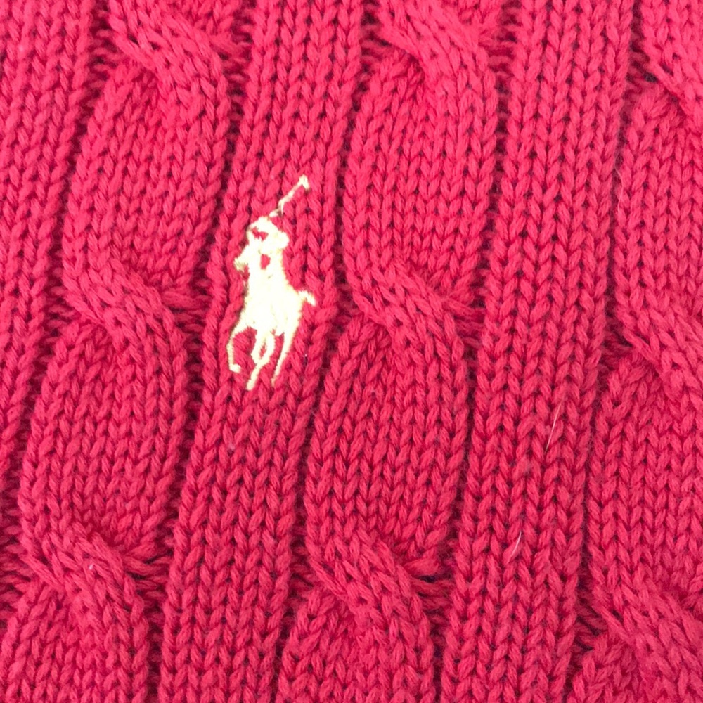 Red sweater - Picture 2 of 3